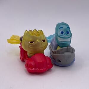 McDonalds 2023 Pixar ELEMENTAL Toy Lot BERNIE TANKER TRUCK #4 WADE WETRO #7
